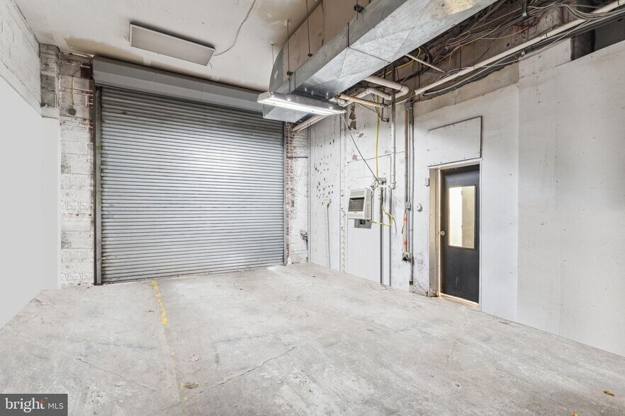 More Photos Of 813-817 N 5th St, Philadelphia Apartments For Lease