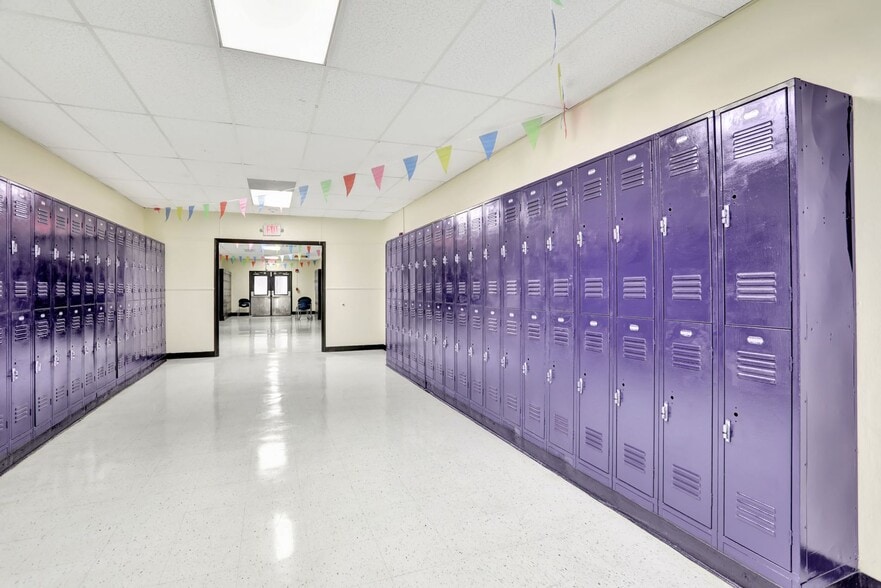 More Photos Of 959 SE 6th Ave, Deerfield Beach Schools For Sale