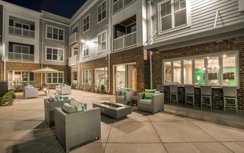 More Photos Of 301 Continental Pkwy, Newport News Apartments For Sale