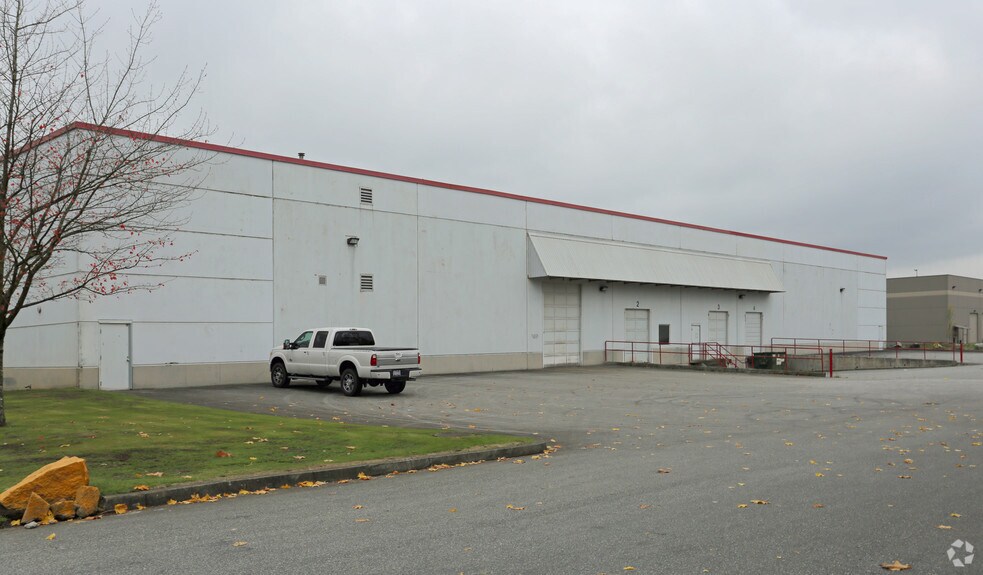 More Photos Of 7118 Venture St, Delta Distribution For Lease