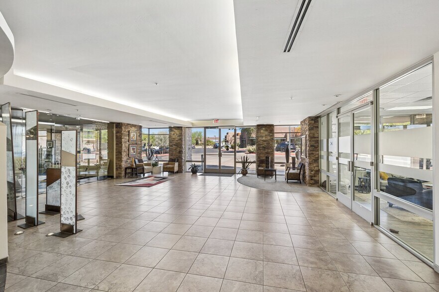 More Photos Of 8765 E Bell Rd, Scottsdale Loft Creative Space For Sale