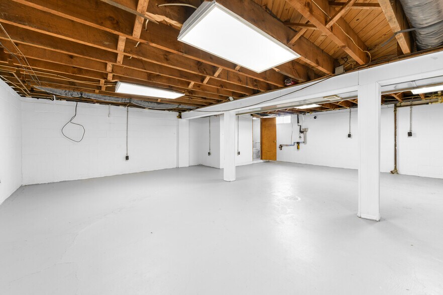 More Photos Of 140 Shartlesville Rd, Bernville Warehouse For Sale