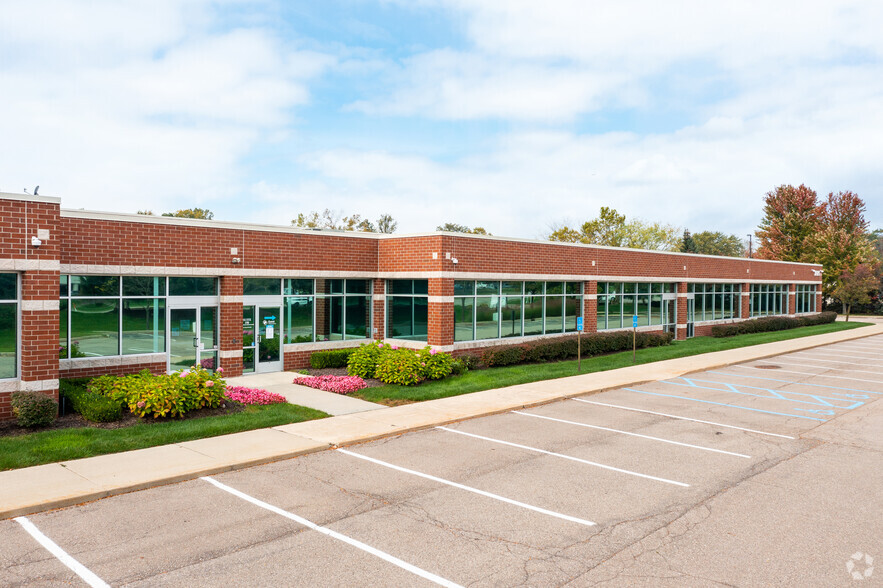 Primary Photo Of 27275 Haggerty Rd, Novi Unknown For Lease