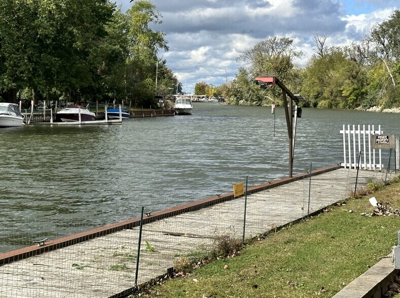 More Photos Of 208 E Island Dr, Eastlake Land For Sale