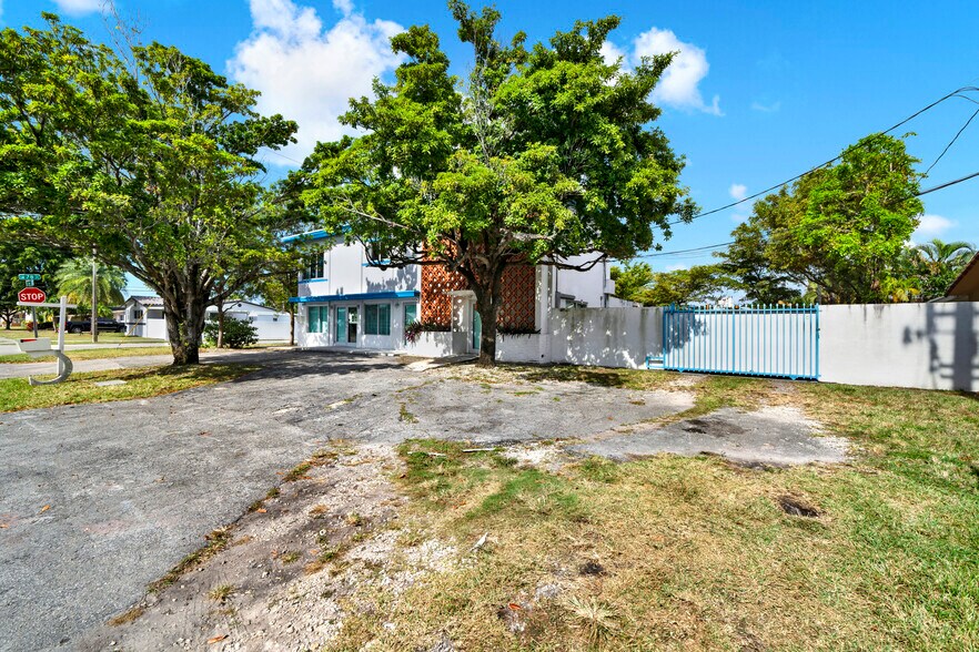 More Photos Of 2175 SW 78th Pl, Miami Loft Creative Space For Sale
