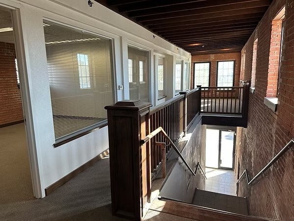 More Photos Of 500 N Walker Ave, Oklahoma City Office For Lease