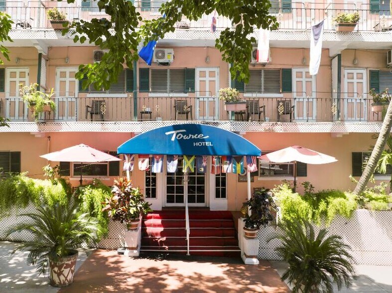 Primary Photo Of 40 George St, Nassau Hotel For Sale
