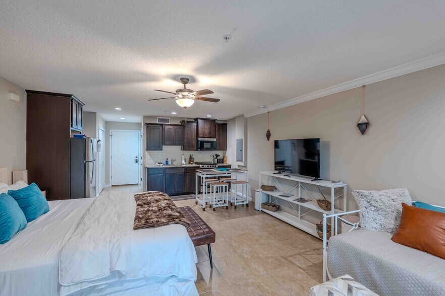 More Photos Of 3145 Ravines Rd, Middleburg Apartments For Sale