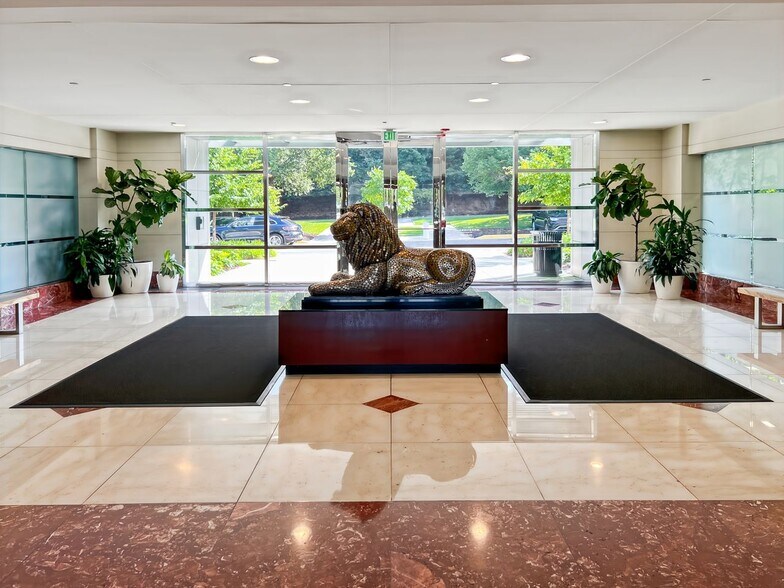 More Photos Of 1829 Reisterstown Rd, Pikesville Coworking Space