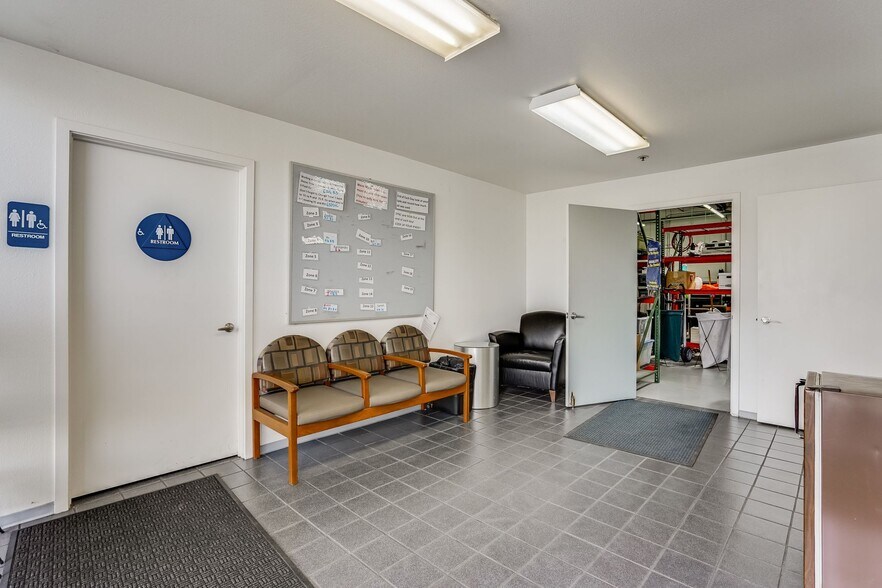 More Photos Of 1305-1331 Rollins Rd, Burlingame Warehouse For Lease