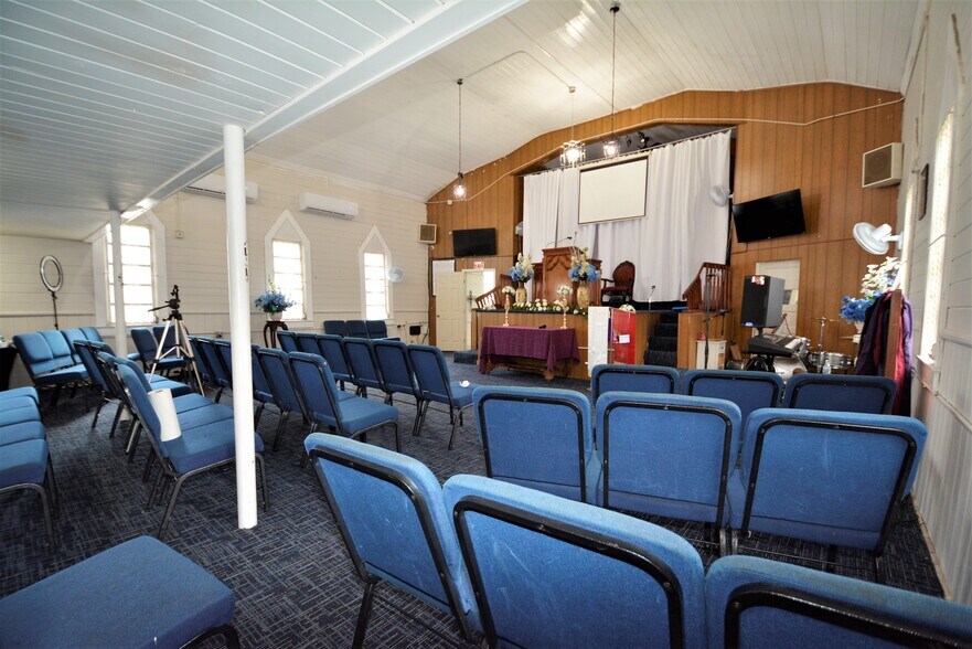 More Photos Of 6600 NW 15th Ave, Miami Religious Facility For Sale