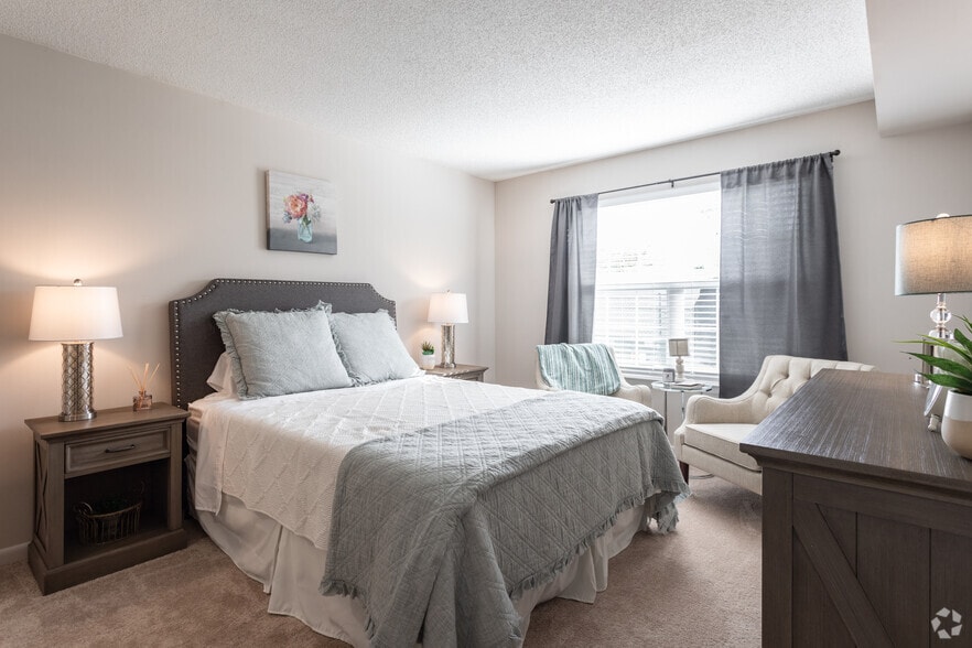 More Photos Of 6139 Edward St, Norfolk Apartments For Sale