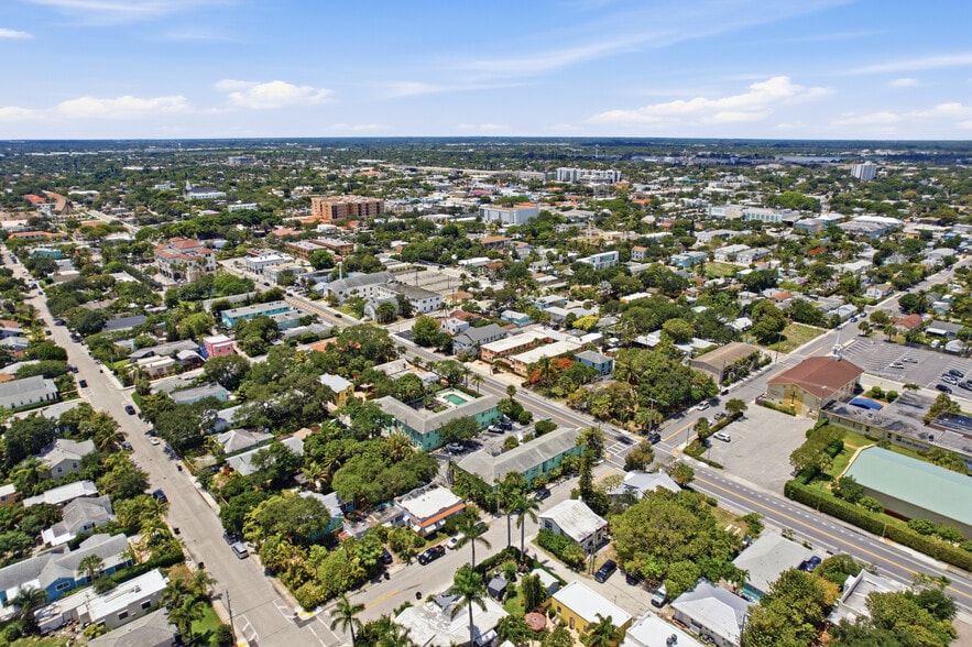 More Photos Of 320 N Federal Hwy, Lake Worth Hotel For Sale
