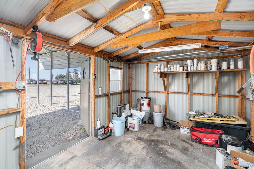 More Photos Of 1155 S Main St, Clover Auto Dealership For Lease