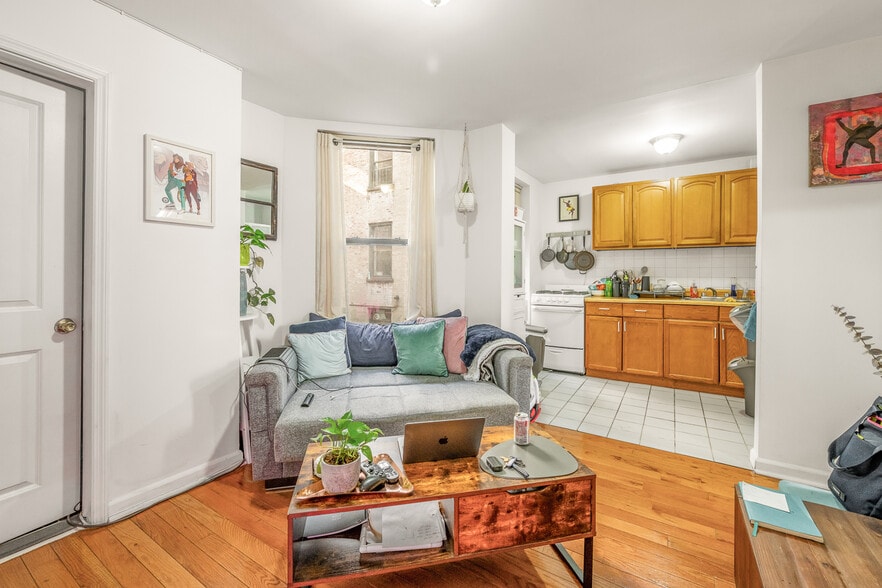 More Photos Of 3414 33rd St, Astoria Apartments For Sale