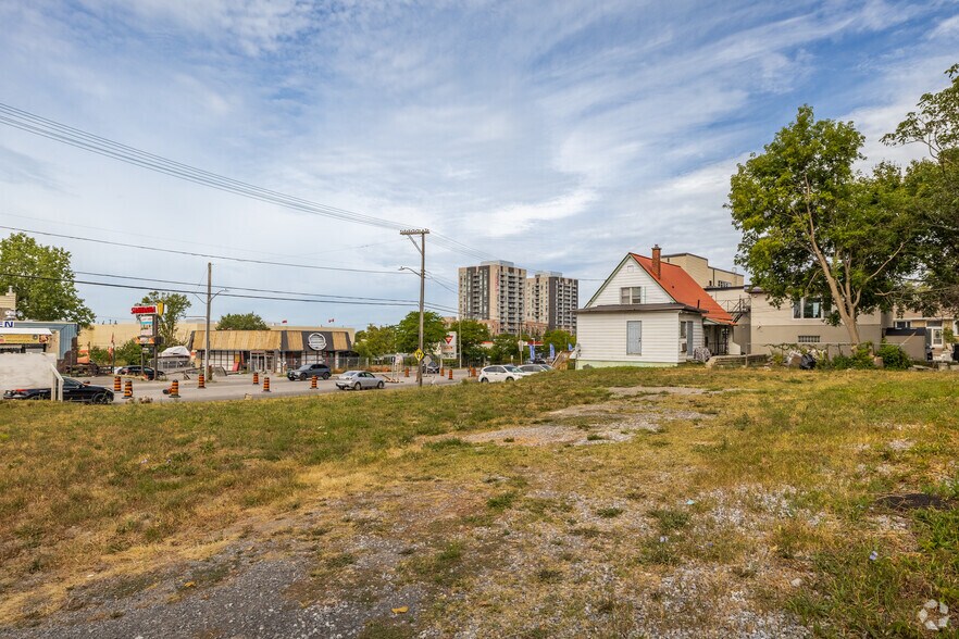 Primary Photo Of 1653 Bank St, Ottawa Land For Lease