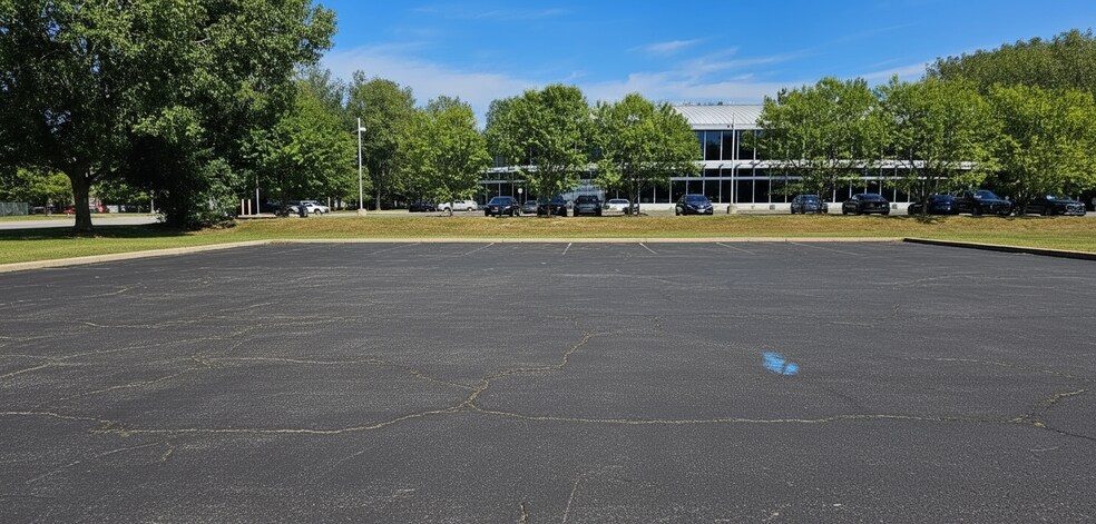 More Photos Of 45B Miry Brook Rd, Danbury Manufacturing For Sale