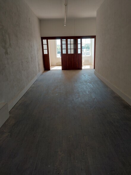 More Photos Of 207-211 E Main St, Watertown Office For Lease