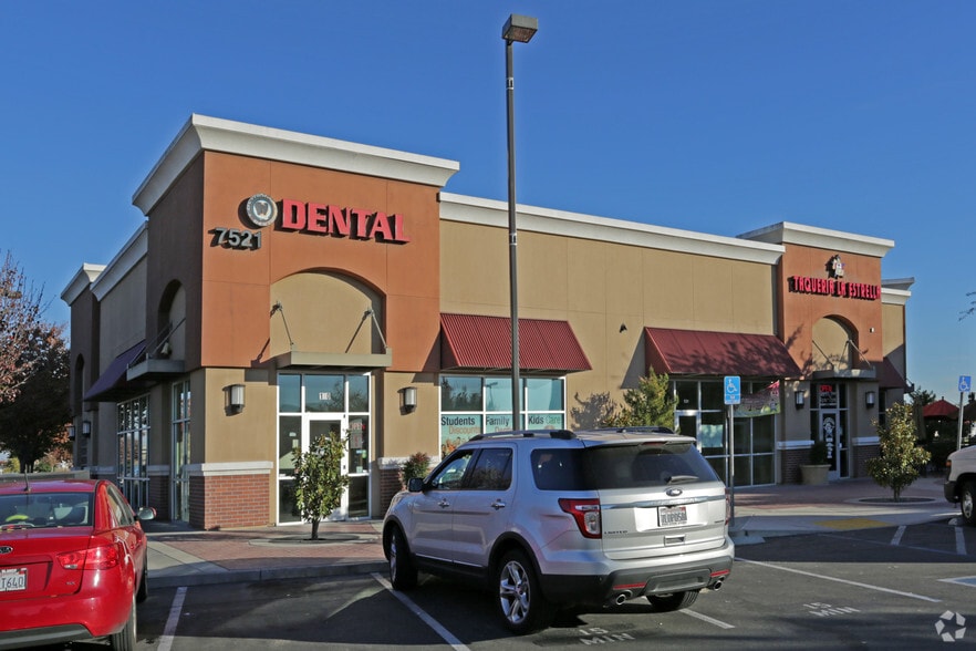 More Photos Of 7431 W Stockton Blvd, Sacramento Freestanding For Lease