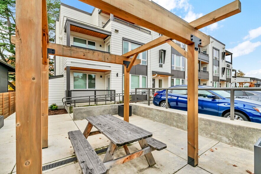 More Photos Of 13655 SW Jenkins Rd, Beaverton Apartments For Sale