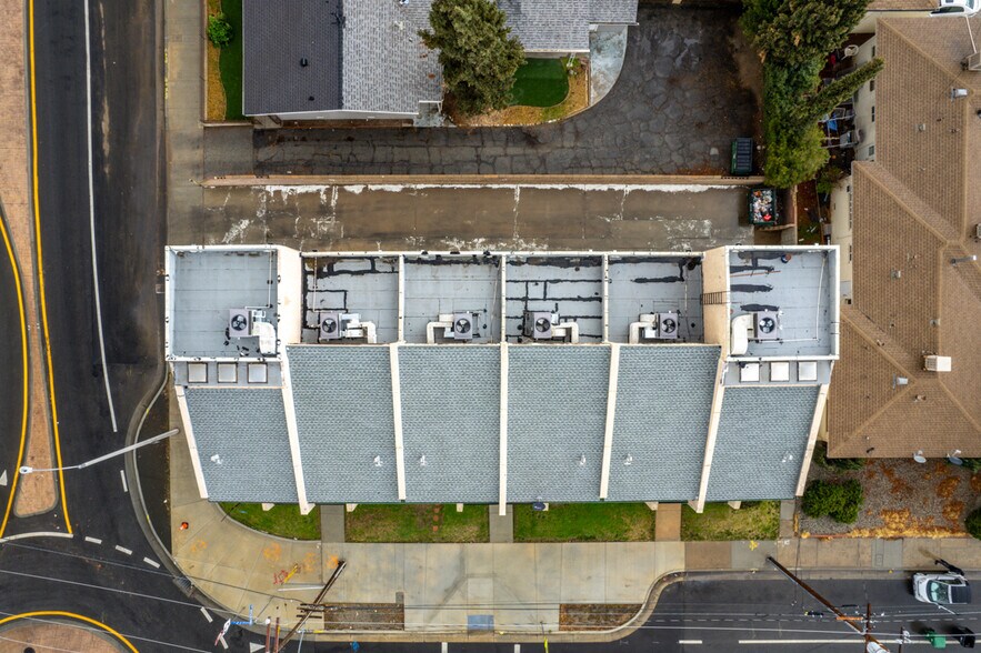 More Photos Of 958 E Avenue Q12, Palmdale Apartments For Sale