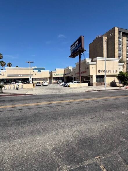Primary Photo Of 5070-5076 W Sunset Blvd, Los Angeles Freestanding For Lease