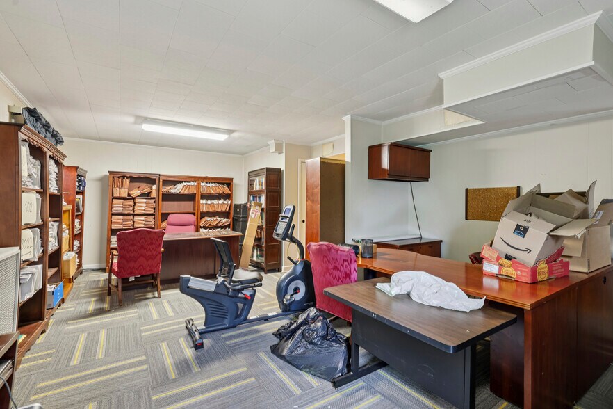 More Photos Of 2119 Vista Dale Ct, Tucker Office Residential For Sale