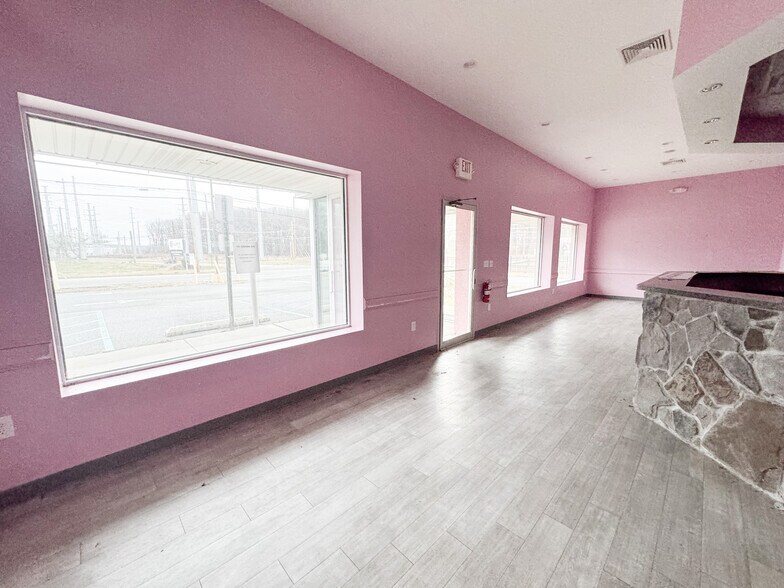 More Photos Of 370 N Broadway, Pennsville Freestanding For Sale