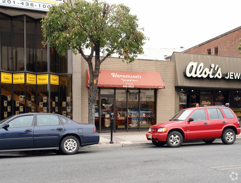 Primary Photo Of 449 Broadway, Bayonne Storefront For Lease