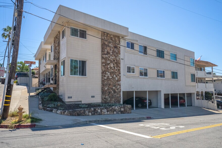 More Photos Of 202 S Calle Seville, San Clemente Apartments For Sale