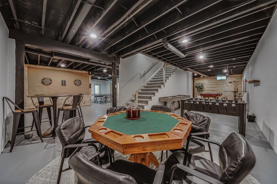 More Photos Of 23095 Buena Vista Rd, Rockbridge Apartments For Sale