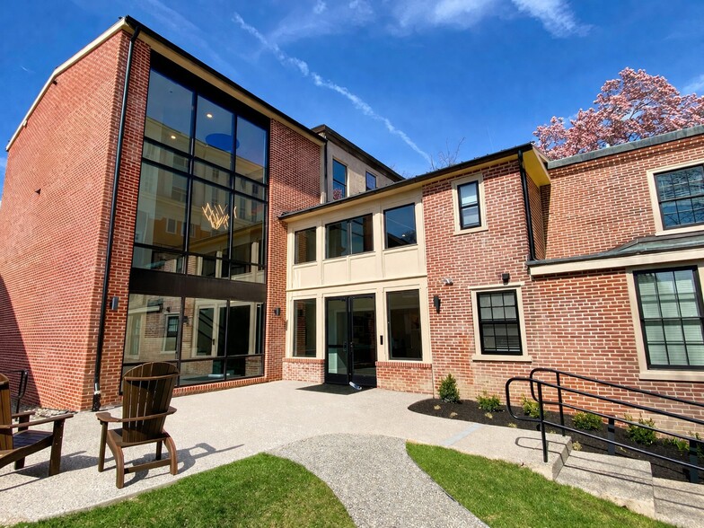 More Photos Of 220 W Gay St, West Chester Office Residential For Lease