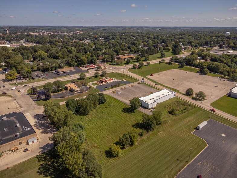 More Photos Of 1750-1780 Rosenstiel Dr, Freeport General Retail For Sale