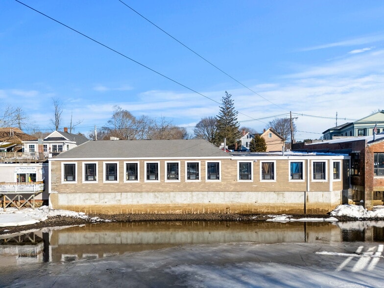 More Photos Of 47 S Main St, Ipswich Storefront Retail Residential For Sale