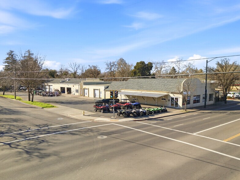 More Photos Of 1538 Park Ave, Chico General Retail For Sale