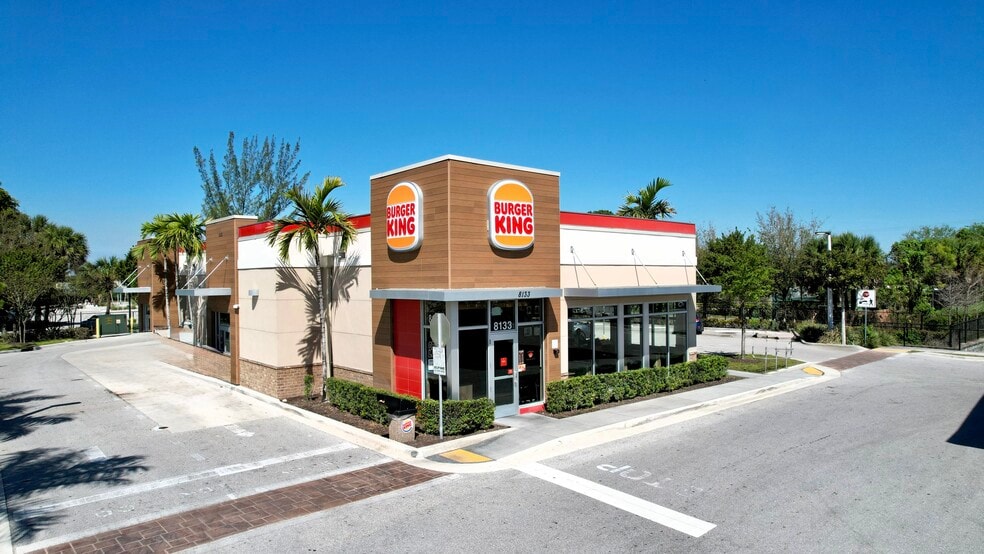 Primary Photo Of 8133 Southern Blvd, West Palm Beach Fast Food For Sale