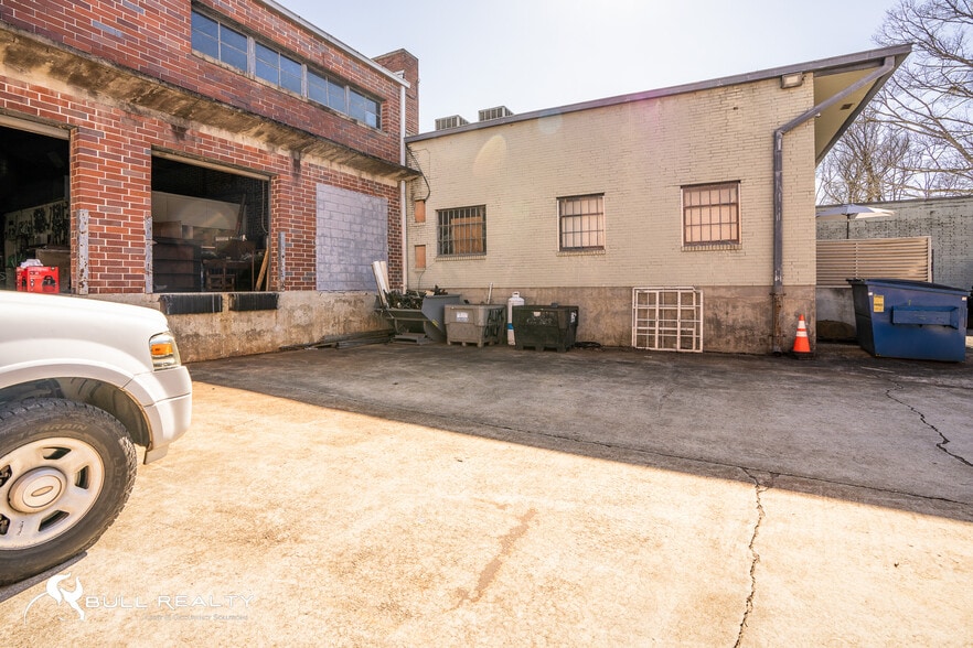 More Photos Of 979 Donnelly Ave SW, Atlanta Warehouse For Sale