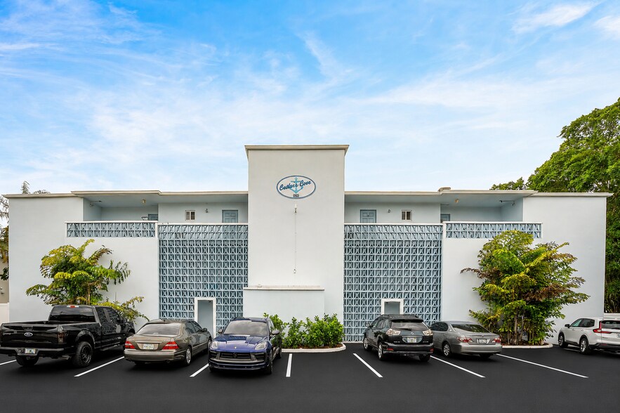 More Photos Of 628 Southwind Cir, North Palm Beach Apartments For Sale