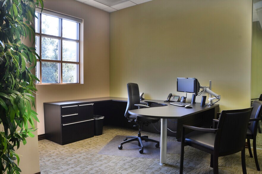 More Photos Of 33302 Valle Rd, San Juan Capistrano Office For Sale