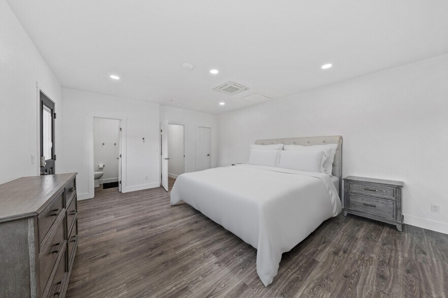 More Photos Of 1929 US-395, Gardnerville Apartments For Sale