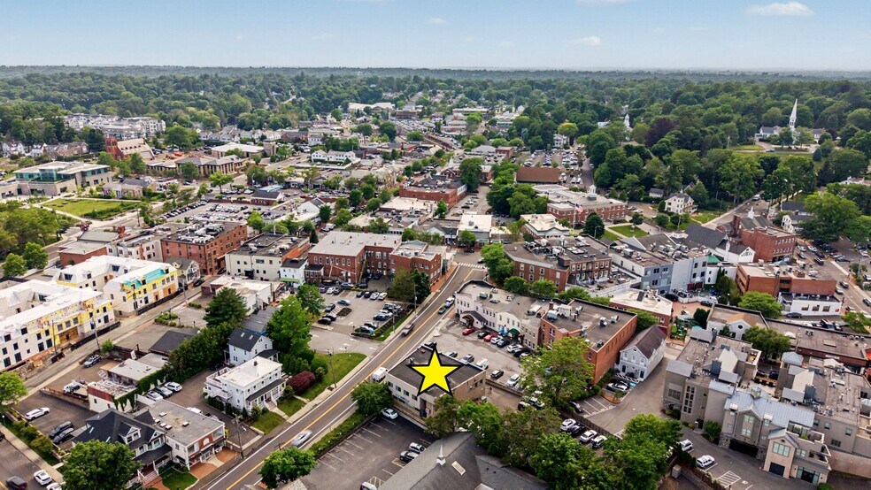 More Photos Of 22-24 East Ave, New Canaan Office For Sale