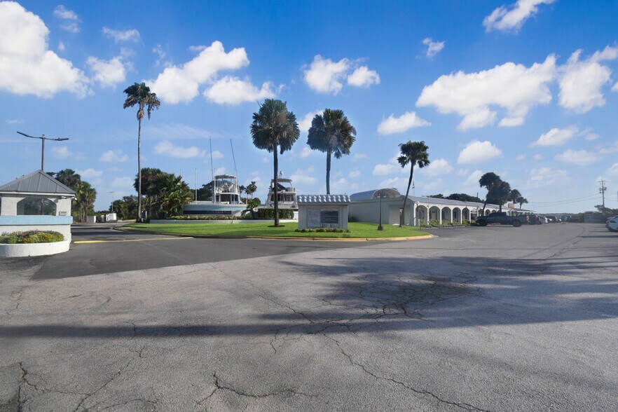 More Photos Of 101-121 Yacht Club Dr, Saint Augustine Unknown For Lease