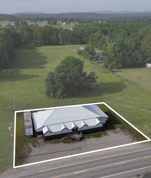 More Photos Of 2206 W Main St, Clarksville General Retail For Sale