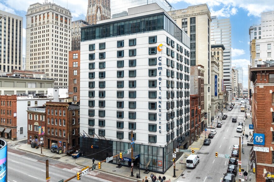 Primary Photo Of 120 E Lombard St, Baltimore Hotel For Sale