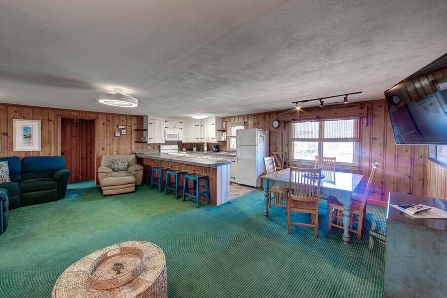 More Photos Of 9023 Gerhard st, Nags Head Apartments For Sale