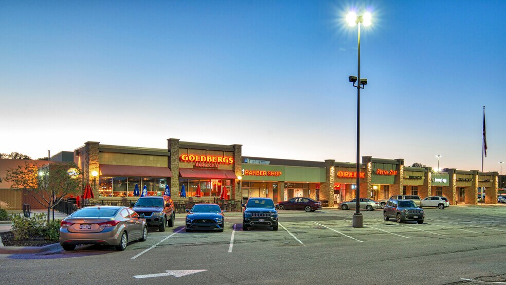 More Photos Of 13215-13483 W Center Rd, Omaha Unknown For Lease