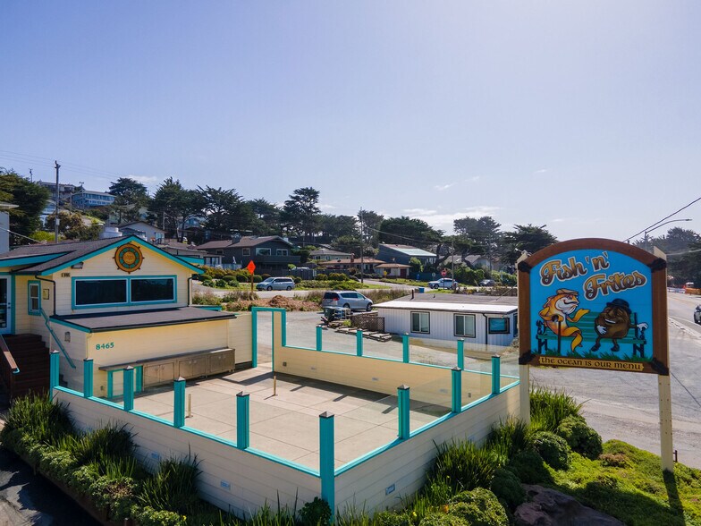 More Photos Of 8465 Cabrillo Hwy, Montara Restaurant For Sale