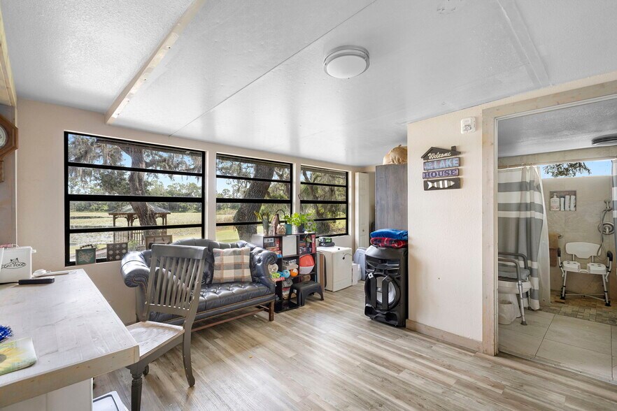 More Photos Of 579 Johnson Lake Rd, De Leon Springs Assisted Living For Sale