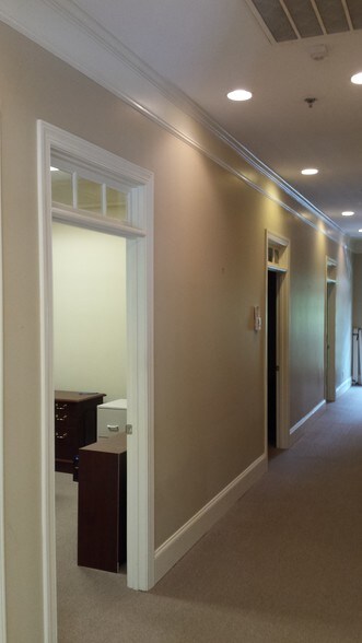 More Photos Of 36 Trammell St SW, Marietta Medical For Lease