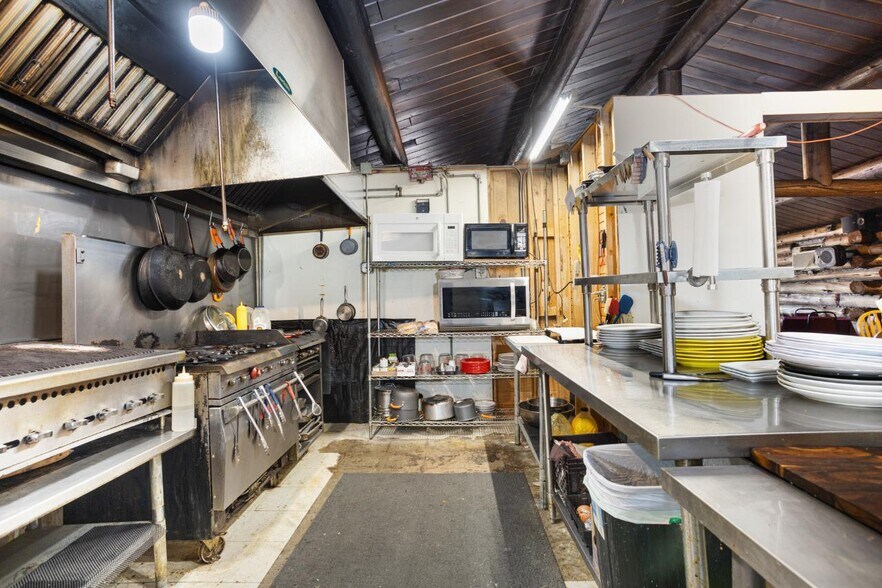 More Photos Of 213 Main St, Antler Restaurant For Sale